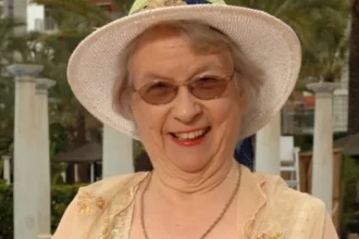 Elsie Kelly Benidorm Actress: Biography, Shows & CareerNow