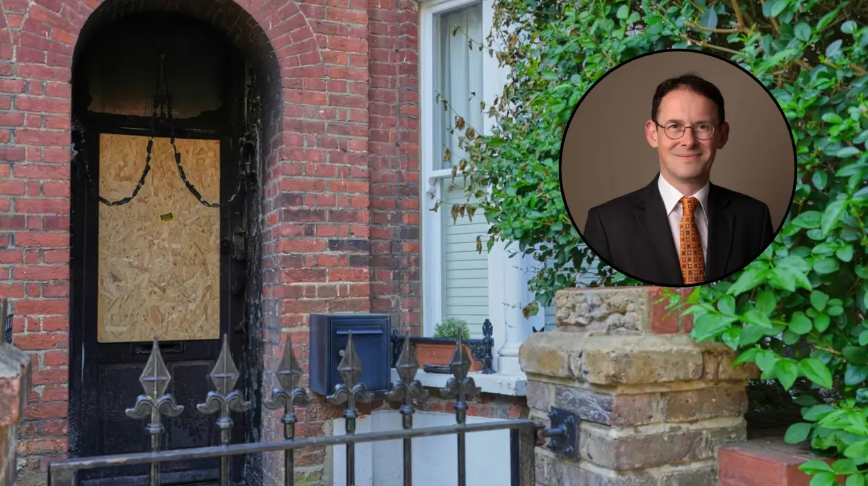 Starmer Arson Trial: Three Men Deny London Charges