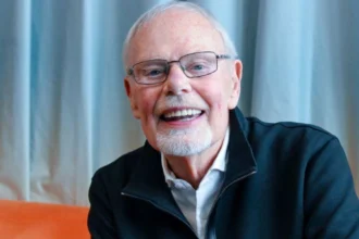 Bob Harris: Top Stories, Interviews and Latest Buzz Today!!