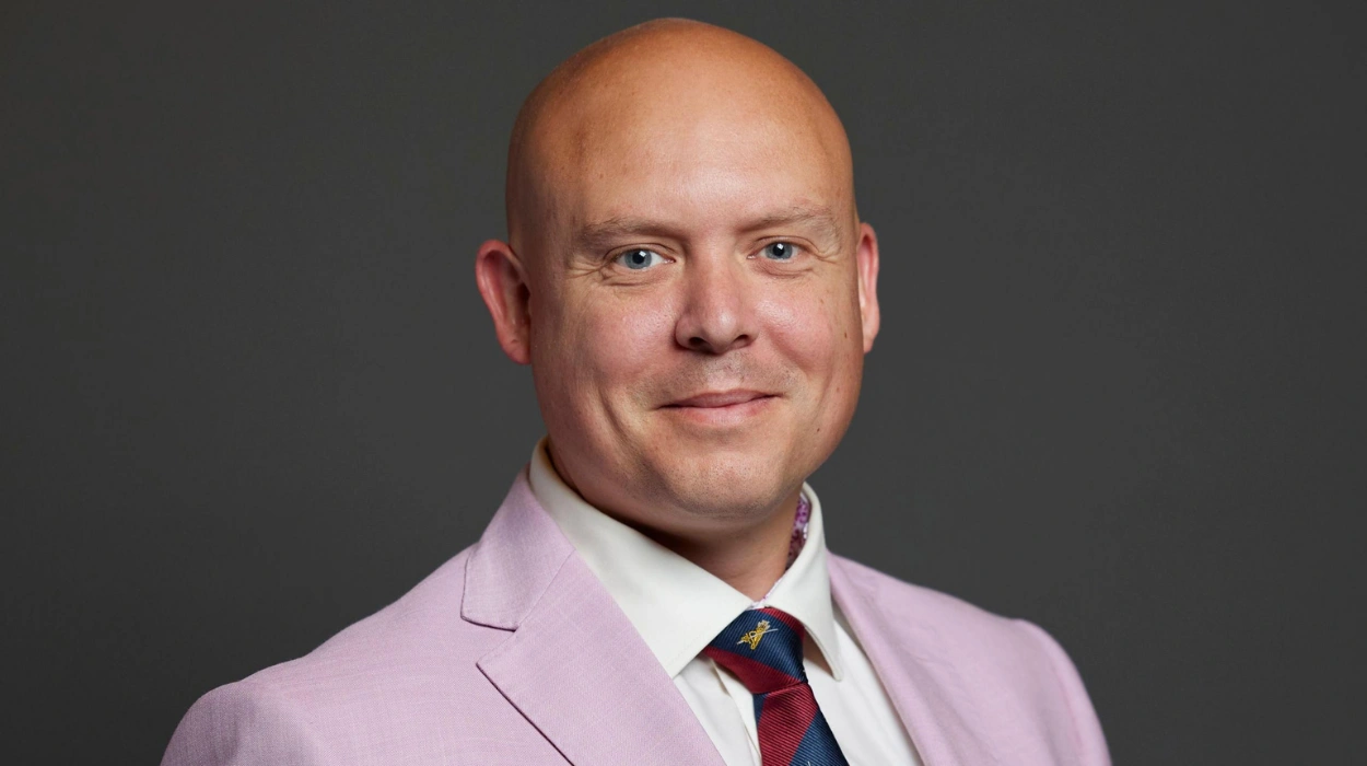 Cameron Thomas MP Suspended After Police Investigation