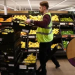 UK Inflation Holds at 2.8% as Food Prices Ease
