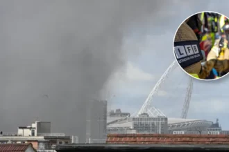 Neasden Fire Near Amazon Warehouse: 125 Firefighters Battle London Blaze