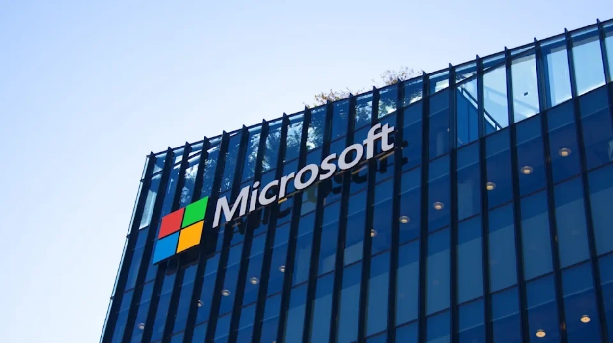 Microsoft Offers Voluntary Exit Packages to 60,000 Staff
